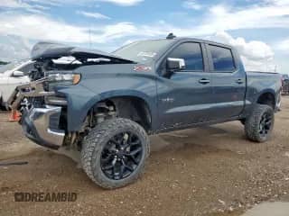2020 Chevrolet Silverado 1500 LT с VIN 3GCUYDET1LG144533, выставлен на аукционе Copart как лот 68720435 с пробегом 137 541 миль миль и Списание • Salvage title. История ставок и продаж доступна на DreamBid. Изображение 1.