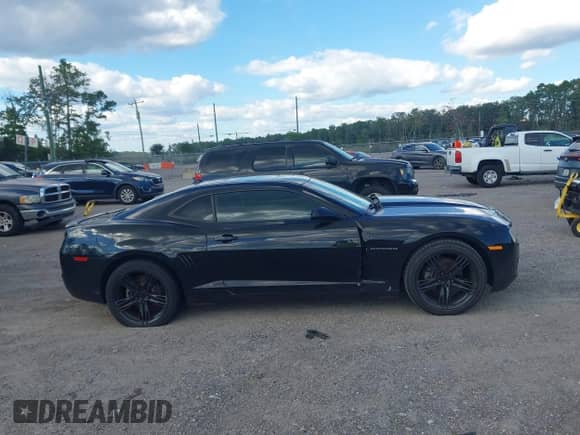 2013 Chevrolet Camaro LT с VIN 2G1FC1E3XD9154360, выставлен на аукционе IAAI как лот 43441084 с пробегом 170 079 миль миль и . История ставок и продаж доступна на DreamBid. Изображение 13.