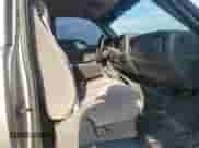 2002 GMC Sierra 1500 z VIN 1GTEC14W02Z254484, wystawiony jako Copart lot #68341995 z przebiegiem 212 814 mil mil oraz Szkoda całkowita • Salvage title. Historia ofert i sprzedaży dostępna na DreamBid. Obrazek 10.