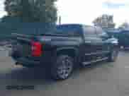 2015 GMC Sierra 1500 SLT z VIN 3GTU2VEC2FG141443, wystawiony jako IAAI lot #43458098 z przebiegiem 141 543 mil mil oraz . Historia ofert i sprzedaży dostępna na DreamBid. Obrazek 4.