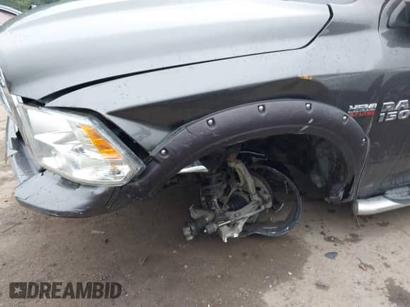 2017 Ram 1500 Big Horn z VIN 3C6RR7LT6HG688239, wystawiony jako IAAI lot #42849534 z przebiegiem 57 946 mil mil oraz . Historia ofert i sprzedaży dostępna na DreamBid. Obrazek 18.