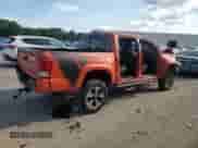 2017 Toyota Tacoma SR5 with VIN 3TMCZ5AN6HM112742, listed as a Copart auction lot 68209485 with 194,213 mi miles and Salvage title. Bid and sale history available at DreamBid. Image 3.