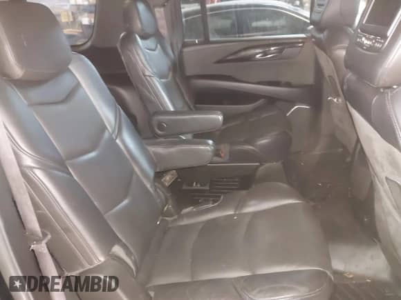 2016 Cadillac Escalade ESV Platinum с VIN 1GYS4KKJ2GR394857, выставлен на аукционе IAAI как лот 41854880 с пробегом 135 520 миль миль и . История ставок и продаж доступна на DreamBid. Изображение 8.