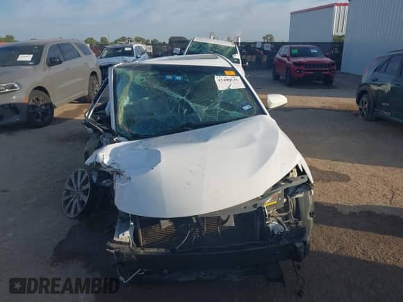 2016 Toyota Camry XLE с VIN 4T1BF1FK8GU576018, выставлен на аукционе IAAI как лот 43400636 с пробегом Не указан миль и . История ставок и продаж доступна на DreamBid. Изображение 10.