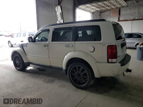 2009 Dodge Nitro SXT с VIN 1D8GU28K29W537808, выставлен на аукционе Copart как лот 79430014 с пробегом Не указан миль и Списание • Salvage title. История ставок и продаж доступна на DreamBid. Изображение 2.