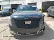 2016 Cadillac Escalade Premium Collection z VIN 1GYS4CKJ7GR370589, wystawiony jako Copart lot #70555255 z przebiegiem 234 417 mil mil oraz Czysty tytuł • Clean title. Historia ofert i sprzedaży dostępna na DreamBid. Obrazek 5.