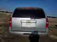 2013 Chevrolet Suburban LS с VIN 1GNSKHE7XDR139052, выставлен на аукционе Copart как лот 84878314 с пробегом 219 943 миль миль и Чистый • Clean title. История ставок и продаж доступна на DreamBid. Изображение 6.
