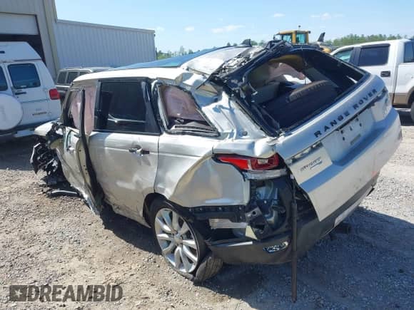 2016 Land Rover Range Rover Sport HSE с VIN SALWR2PF8GA657485, выставлен на аукционе IAAI как лот 41988643 с пробегом Не указан миль и . История ставок и продаж доступна на DreamBid. Изображение 3.