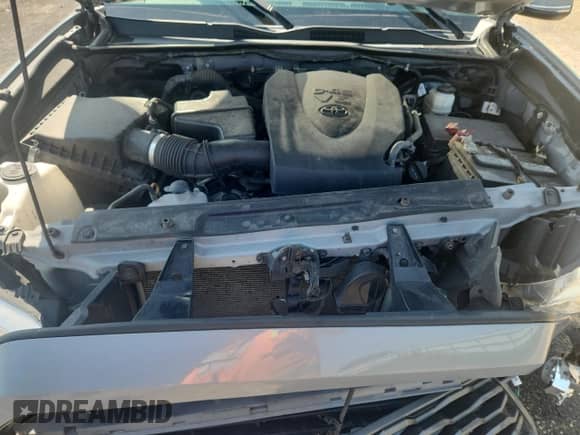 2020 Toyota Tacoma SR5 z VIN 3TMCZ5AN3LM365185, wystawiony jako Copart lot #65887715 z przebiegiem 123 533 mil mil oraz Szkoda całkowita • Salvage title. Historia ofert i sprzedaży dostępna na DreamBid. Obrazek 11.