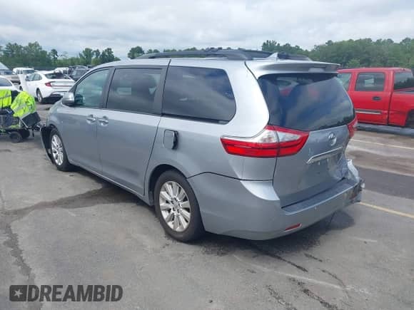 2015 Toyota Sienna XLE с VIN 5TDYK3DC1FS589889, выставлен на аукционе IAAI как лот 42926975 с пробегом 176 939 миль миль и . История ставок и продаж доступна на DreamBid. Изображение 3.