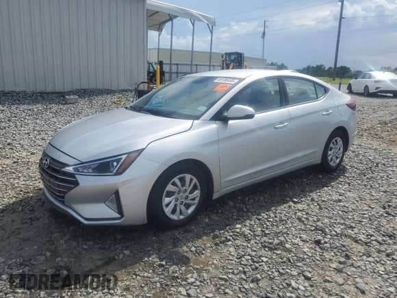 2019 Hyundai Elantra SE с VIN 5NPD74LFXKH472183, выставлен на аукционе Copart как лот 69186495 с пробегом 93 780 миль миль и Списание • Salvage title. История ставок и продаж доступна на DreamBid. Изображение 1.