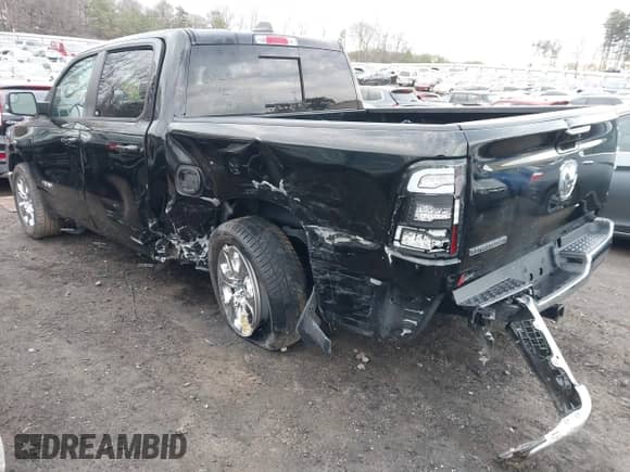 2021 Ram 1500 Big Horn с VIN 1C6RREFG1MN532758, выставлен на аукционе IAAI как лот 41395774 с пробегом 66 750 миль миль и . История ставок и продаж доступна на DreamBid. Изображение 3.