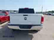 2021 Ram 1500 Tradesman z VIN 1C6RR6FG7MS524946, wystawiony jako IAAI lot #43517143 z przebiegiem 143 902 mil mil oraz . Historia ofert i sprzedaży dostępna na DreamBid. Obrazek 16.