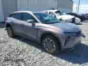 2024 Chevrolet Blazer EV eAWD LT z VIN 3GNKDBRJ8RS226045, wystawiony jako Copart lot #56456275 z przebiegiem 5 653 mil mil oraz Szkoda całkowita • Salvage title. Historia ofert i sprzedaży dostępna na DreamBid. Obrazek 4.