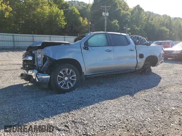 2025 Chevrolet Silverado 1500 LT with VIN 2GCUKDED3S1108201, listed as a Copart auction lot 70173345 with Not provided miles and Salvage title. Bid and sale history available at DreamBid. Image 1.