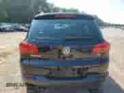 2017 Volkswagen Tiguan Wolfsburg Edition с VIN WVGRV7AX5HW501628, выставлен на аукционе Copart как лот 68383455 с пробегом 55 778 миль миль и Списание • Salvage title. История ставок и продаж доступна на DreamBid. Изображение 6.