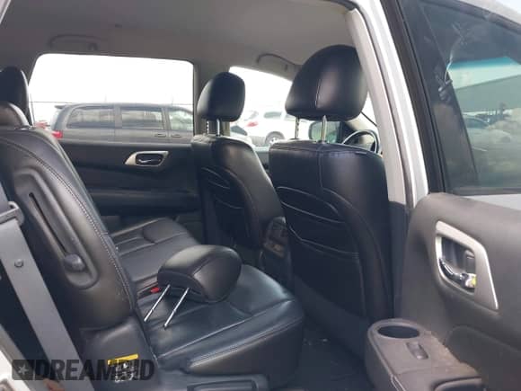 2013 Nissan Pathfinder SV with VIN 5N1AR2MN8DC620994, listed as a IAAI auction lot 42658666 with 199,814 mi miles and . Bid and sale history available at DreamBid. Image 8.