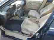 1991 Honda Accord LX z VIN JHMCB7653MC070985, wystawiony jako Copart lot #72045464 z przebiegiem 111 911 mil mil oraz Szkoda całkowita • Salvage title. Historia ofert i sprzedaży dostępna na DreamBid. Obrazek 7.