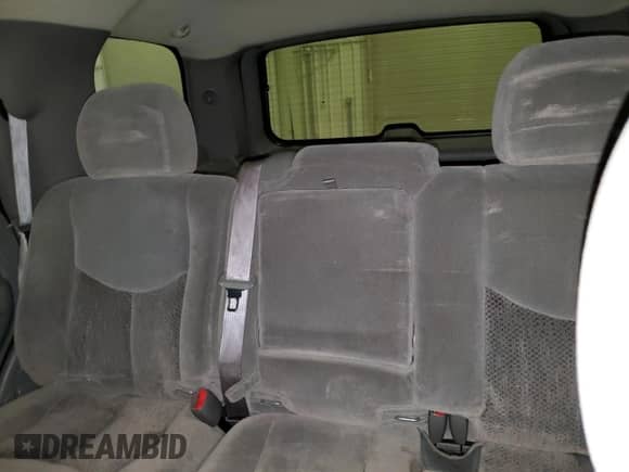 2004 Chevrolet Tahoe LS с VIN 1GNEK13Z54R185560, выставлен на аукционе Copart как лот 60121405 с пробегом 235 693 миль миль и Списание • Salvage title. История ставок и продаж доступна на DreamBid. Изображение 10.