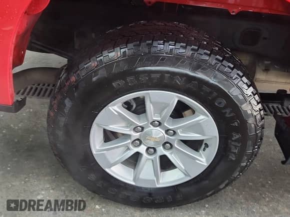 2024 Chevrolet Silverado 1500 LT z VIN 1GCRDDEK1RZ155405, wystawiony jako IAAI lot #43540237 z przebiegiem 50 431 mil mil oraz . Historia ofert i sprzedaży dostępna na DreamBid. Obrazek 19.