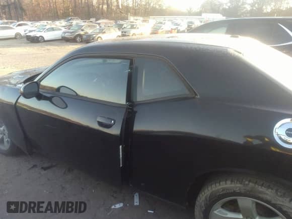 2013 Dodge Challenger R/T с VIN 2C3CDYBT2DH549454, выставлен на аукционе IAAI как лот 41271470 с пробегом 146 196 миль миль и . История ставок и продаж доступна на DreamBid. Изображение 14.