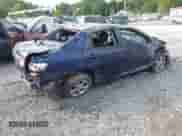 2011 Toyota Corolla S z VIN 2T1BU4EE2BC604229, wystawiony jako IAAI lot #43053311 z przebiegiem 103 784 mil mil oraz . Historia ofert i sprzedaży dostępna na DreamBid. Obrazek 4.