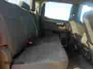 2022 Chevrolet Silverado 1500 LT z VIN 1GCUDDED9NZ568498, wystawiony jako Copart lot #70762375 z przebiegiem 89 326 mil mil oraz Szkoda całkowita • Salvage title. Historia ofert i sprzedaży dostępna na DreamBid. Obrazek 10.