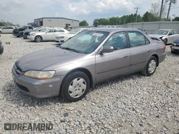 2000 Honda Accord LX с VIN 1HGCG1648YA051066, выставлен на аукционе Copart как лот 56510435 с пробегом 149 284 миль миль и Чистый • Clean title. История ставок и продаж доступна на DreamBid. Изображение 1.