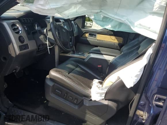 2011 Ford F-150 Lariat с VIN 1FTFW1CT2BFB69344, выставлен на аукционе Copart как лот 81311825 с пробегом 336 303 миль миль и Списание • Salvage title. История ставок и продаж доступна на DreamBid. Изображение 7.