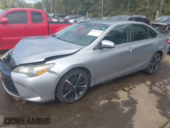 2015 Toyota Camry LE z VIN 4T1BF1FK4FU027642, wystawiony jako IAAI lot #43367304 z przebiegiem 256 231 mil mil oraz . Historia ofert i sprzedaży dostępna na DreamBid. Obrazek 17.