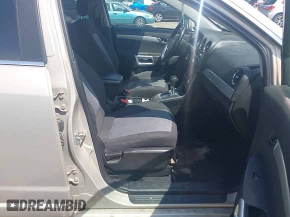 2012 Chevrolet Captiva Sport LT with VIN 3GNAL3E51CS519662, listed as a IAAI auction lot 42965023 with 172,246 mi miles and . Bid and sale history available at DreamBid. Image 5.