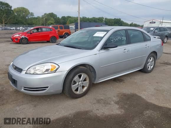 2011 Chevrolet Impala LS Fleet с VIN 2G1WF5EK1B1274680, выставлен на аукционе IAAI как лот 43277334 с пробегом 145 853 миль миль и . История ставок и продаж доступна на DreamBid. Изображение 2.