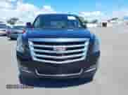 2018 Cadillac Escalade Premium Luxury z VIN 1GYS3CKJ9JR238685, wystawiony jako IAAI lot #43123271 z przebiegiem 82 195 mil mil oraz . Historia ofert i sprzedaży dostępna na DreamBid. Obrazek 12.
