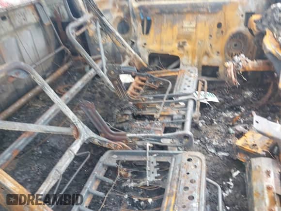 2001 Dodge 1500 с VIN 1B7HF13Y61J256339, выставлен на аукционе IAAI как лот 40468951 с пробегом 141 214 миль миль и . История ставок и продаж доступна на DreamBid. Изображение 5.