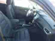 2021 Chevrolet TrailBlazer LT z VIN KL79MRSL2MB118002, wystawiony jako IAAI lot #43358433 z przebiegiem 71 222 mil mil oraz . Historia ofert i sprzedaży dostępna na DreamBid. Obrazek 5.