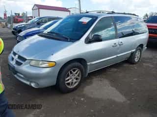 1999 Dodge Caravan SE z VIN 1B4GP44G1XB884423, wystawiony jako IAAI lot #43298909 z przebiegiem 225 607 mil mil oraz . Historia ofert i sprzedaży dostępna na DreamBid. Obrazek 2.