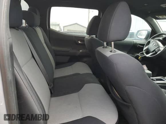 2020 Toyota Tacoma SR with VIN 3TMCZ5AN1LM289045, listed as a Copart auction lot 61625115 with 44,300 mi miles and Salvage title. Bid and sale history available at DreamBid. Image 10.