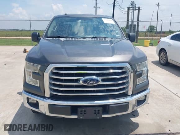 2017 Ford F-150 XL z VIN 1FTEW1CP8HKC04192, wystawiony jako IAAI lot #43060411 z przebiegiem 142 674 mil mil oraz . Historia ofert i sprzedaży dostępna na DreamBid. Obrazek 12.