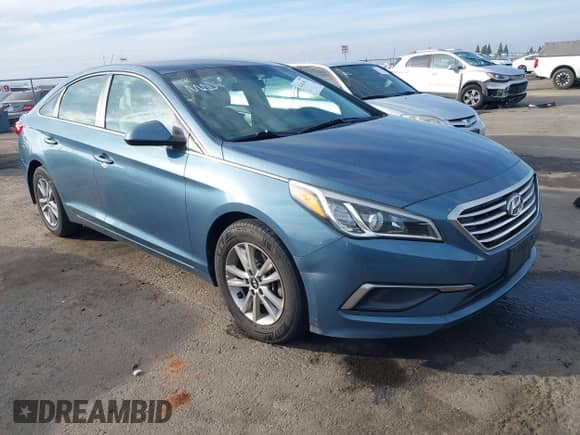 2017 Hyundai Sonata SE с VIN 5NPE24AF7HH455419, выставлен на аукционе IAAI как лот 41414511 с пробегом 157 136 миль миль и . История ставок и продаж доступна на DreamBid. Изображение 1.