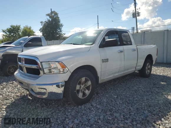 2015 Ram 1500 SLT with VIN 1C6RR6GG6FS692109, listed as a Copart auction lot 87478885 with 221,929 mi miles and Clean title. Bid and sale history available at DreamBid. Image 1.