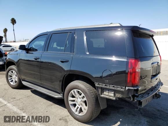 2019 Chevrolet Tahoe LT z VIN 1GNSCBKC4KR146006, wystawiony jako Copart lot #82077035 z przebiegiem Nie podano mil oraz Szkoda całkowita • Salvage title. Historia ofert i sprzedaży dostępna na DreamBid. Obrazek 2.