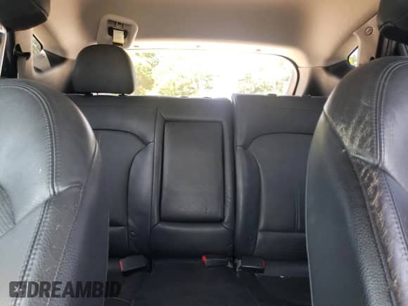 2011 Hyundai Tucson Limited с VIN KM8JU3AC2BU296505, выставлен на аукционе Copart как лот 71511385 с пробегом 86 309 миль миль и Списание • Salvage title. История ставок и продаж доступна на DreamBid. Изображение 10.