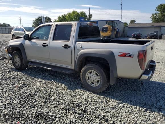 2006 Chevrolet Colorado 3LT z VIN 1GCDS136368215240, wystawiony jako Copart lot #61540015 z przebiegiem 228 145 mil mil oraz Szkoda całkowita • Salvage title. Historia ofert i sprzedaży dostępna na DreamBid. Obrazek 2.