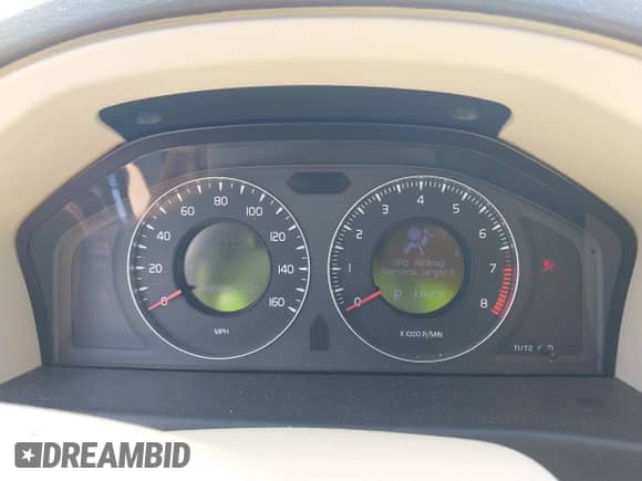 2008 Volvo XC70 with VIN YV4BZ982X81038136, listed as a IAAI auction lot 42661780 with 171,967 mi miles and . Bid and sale history available at DreamBid. Image 7.