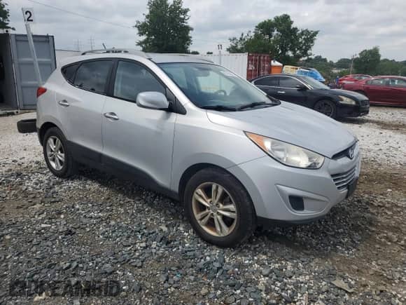 2010 Hyundai Tucson Limited с VIN KM8JU3AC7AU069650, выставлен на аукционе Copart как лот 65164365 с пробегом 148 655 миль миль и Чистый • Clean title. История ставок и продаж доступна на DreamBid. Изображение 4.