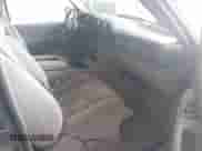 2005 Chevrolet Tahoe LS с VIN 1GNEK13T45J179356, выставлен на аукционе IAAI как лот 42464980 с пробегом 223 084 миль миль и . История ставок и продаж доступна на DreamBid. Изображение 5.