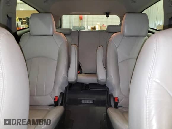 2011 Chevrolet Traverse LTZ z VIN 1GNKVLED5BJ209729, wystawiony jako Copart lot #69379815 z przebiegiem 123 796 mil mil oraz Czysty tytuł • Clean title. Historia ofert i sprzedaży dostępna na DreamBid. Obrazek 10.