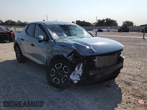 2024 Hyundai Santa Cruz SEL with VIN 5NTJB4DE8RH103213, listed as a Copart auction lot 80008895 with 20,224 mi miles and Salvage title. Bid and sale history available at DreamBid. Image 13.