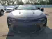 2018 Chevrolet Camaro 2SS с VIN 1G1FH3D7XJ0170422, выставлен на аукционе Copart как лот 59110915 с пробегом 24 906 миль миль и Списание • Salvage title. История ставок и продаж доступна на DreamBid. Изображение 5.