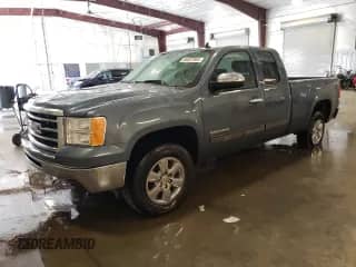 2013 GMC Sierra 1500 SLE with VIN 1GTR2VE77DZ184259, listed as a Copart auction lot 66697985 with 130,633 mi miles and Salvage title. Bid and sale history available at DreamBid. Image 1.